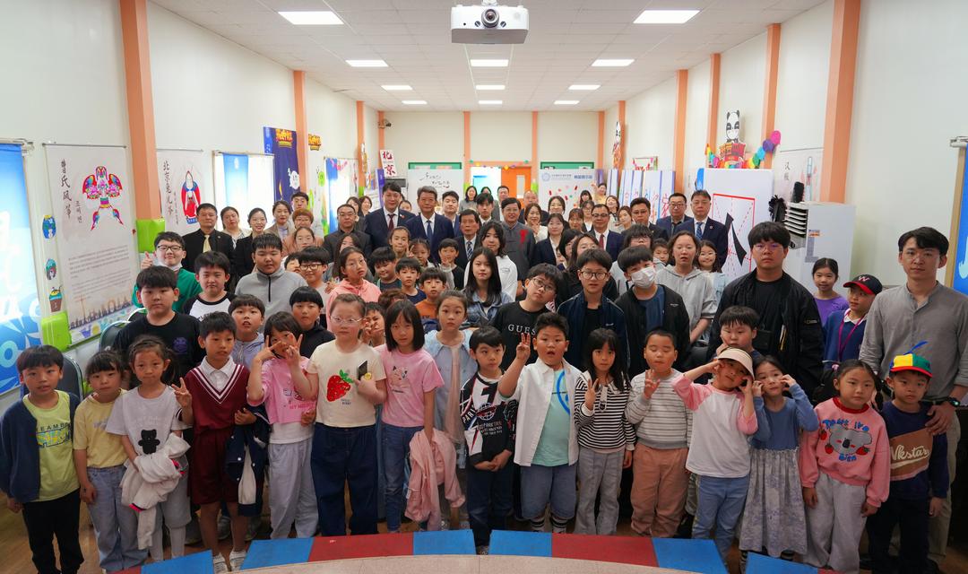 2025年“汉字嘉年华”海外巡展——首尔站在韩国首尔盛大开幕 图1